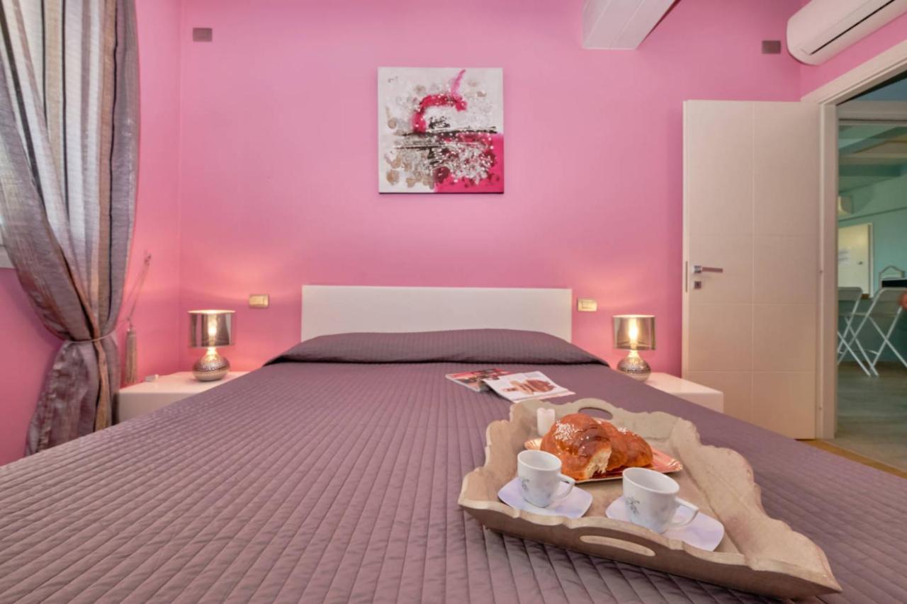Warda B11 Apartment 代森扎诺-德尔加达 外观 照片