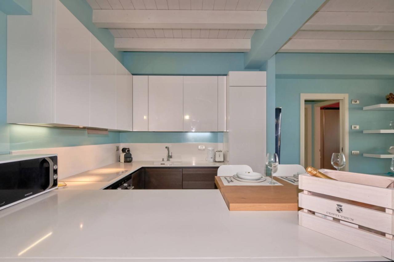 Warda B11 Apartment 代森扎诺-德尔加达 外观 照片